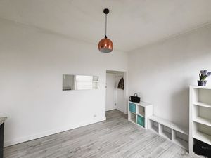 Photo 5- click for photo gallery